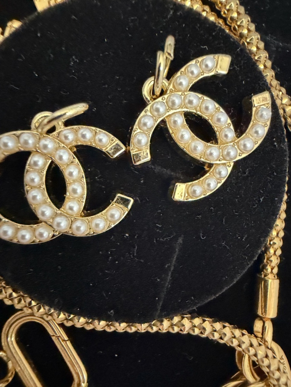 CHANEL Gold and Pearl charms Set